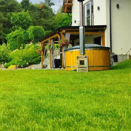 Hébergement de vacances Anastazja Na Kaszubach Z Wlasna Linia Brzegowa Oraz Balia Borzyszkowy