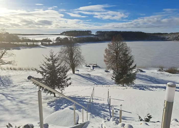 Anastazja Na Kaszubach Z Wlasna Linia Brzegowa Oraz Balia Borzyszkowy