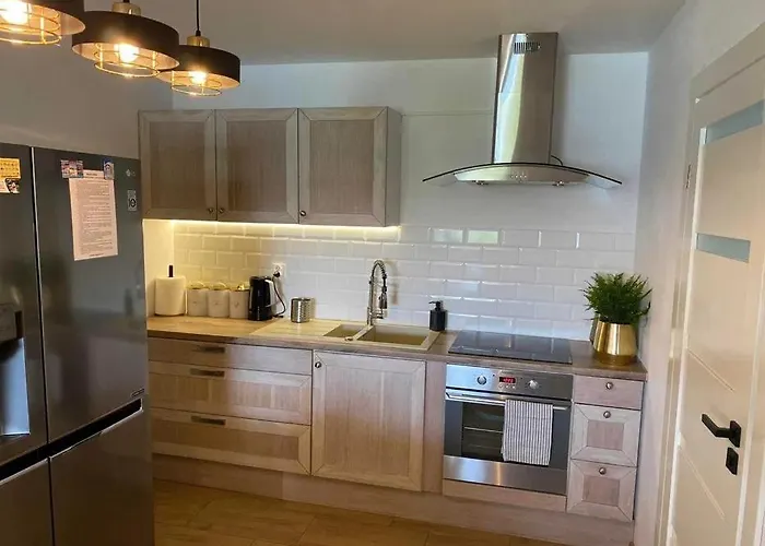 Anastazja Na Kaszubach Z Wlasna Linia Brzegowa Oraz Balia